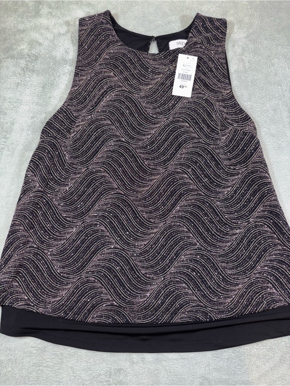 NWT Suzy Shier Metallic Wavy Sleeveless Top - Size XL